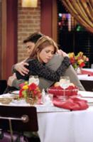 Кадры из телесериала 'Друзья' (Friends). На фото -