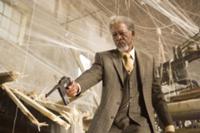 Кадры из фильма 'Wanted', 2008. На фото: Морган Фр