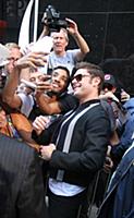 August  17, 2015: Zac Efron at  Good Morning Ameri