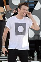 Louis Tomlinson of One Direction performs on Good 