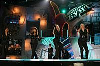 'Бабий бунт' в Лужниках, Москва, 2 марта 2007. На 