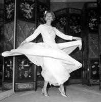 Архивные фотографии к 80- летнему юбилею модного д