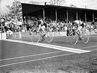 Britain's Reg Harris winning the 1000 metres profe