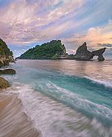 Rock arch, Atuh Beach, Nusa Penida, Bali, Indonesi