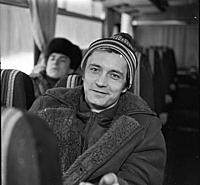 Кадр из фильма «Такая жесткая игра - хоккей», (198