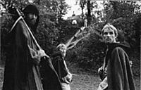 Кадр из фильма «Андрей Рублев», (1966-1969). На фо