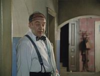 Кадр из фильма «Покровские ворота», (1982). На фот