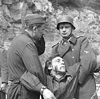 Кадр из фильма «Единственная дорога», (1974). На ф