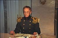 Кадр из фильма «Незримый путешественник», (1998). 