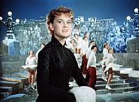 Кадр из фильма: «Карнавальная ночь», (1956). На фо