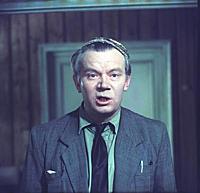 Кадр из фильма «Ты - мне, я - тебе», (1976). На фо