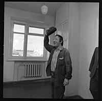 Кадр из фильма: «Афоня», (1975). На фото: Савелий 