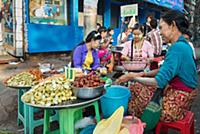 MYANMAR / Yangon / 2015 / Sale of snacks at Anawra