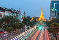 MYANMAR / Yangon / 2015 / Evening rush hour traffi
