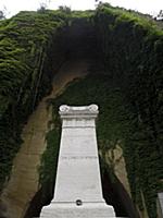 Italy / Campania / Naples / 2015 / Grave of 19th c