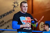Денис Лебедев во время открытой тренировки перед с