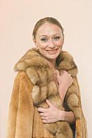 Анна Дарк