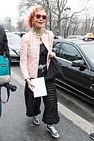 Стритстайл перед показом Chanel. Неделя моды в Пар