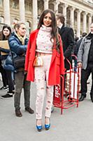 Стритстайл перед показом Chanel. Неделя моды в Пар