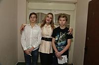 Анна Тихонова с детьми Вячеславом и Георгием. Откр