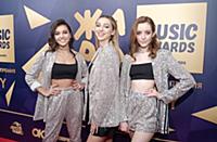 Группа «Cosmos Girls», Анна Музафарова, Саша Гинер
