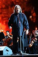 Советский и российский певец Александр Градский.