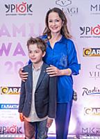 Ольга Кабо с сыном Виктором. Премия «Family Awards
