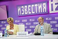 Елена Лихоманова, Роман Вильфанд. Пресс-конференци