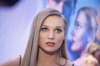 Кристина Асмус. Премьера сериала «Люся». Режиссер: