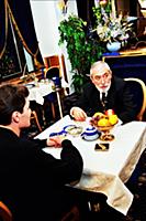 Советский и грузинский певец Вахтанг Кикабидзе.