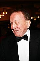 Советский и российский телеведущий Александр Масля