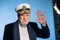 Советский и российский эстрадный певец Бедрос Кирк
